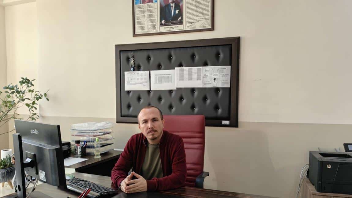 KADİR ARSLAN - Okul Müdürü